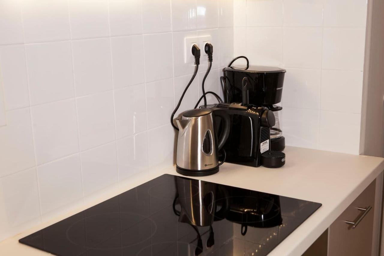 Chic & Comfortable Central Apart, Close To National Archeological Museum! Атина Екстериор снимка