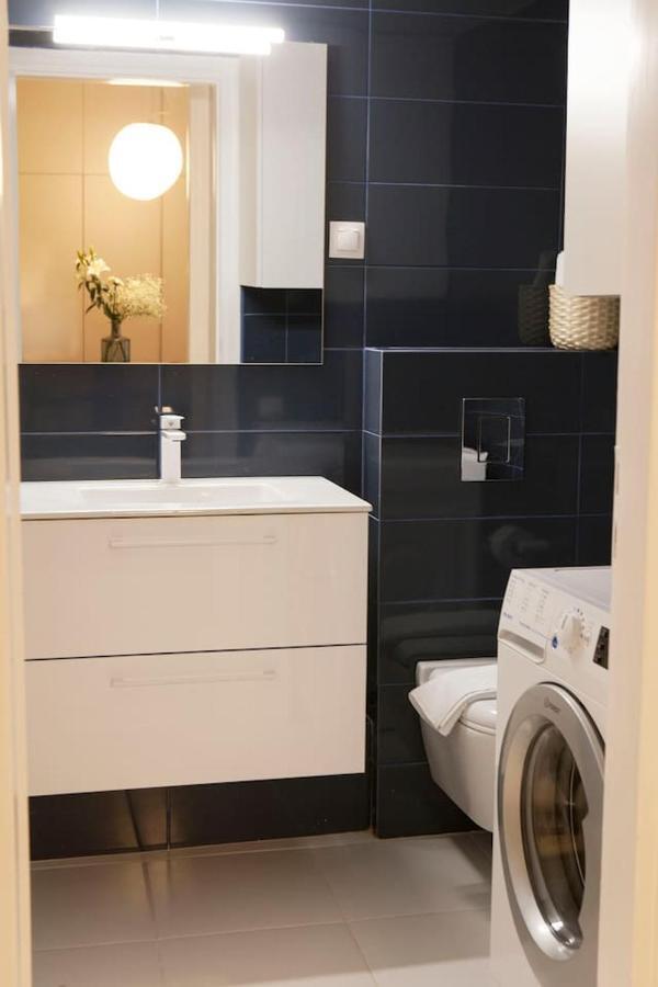 Chic & Comfortable Central Apart, Close To National Archeological Museum! Атина Екстериор снимка